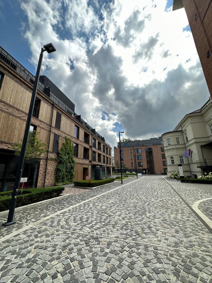 Browar Lubicz- 5Min Walk To The Old Town, Garage Apartment Krakow Exterior photo